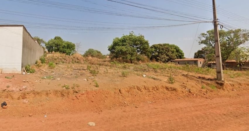 Lote no Buriti Sereno em Avenida próximo ao CT do Goiás. Sendo asfaltado agora.