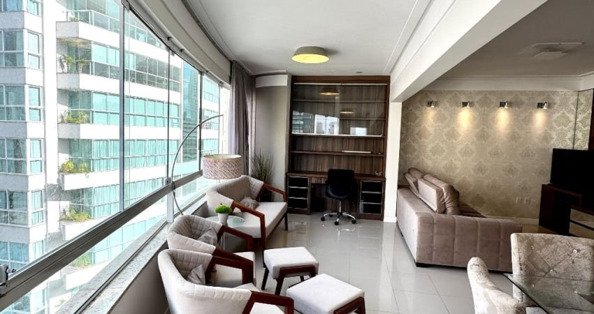 Apartamento com 3 quartos para alugar na Rua 2450, 90, Centro, Balneário Camboriú