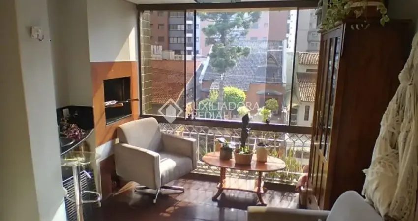 Dferenciado apartamento com 03 dorm., 96 metros por 699 mil!