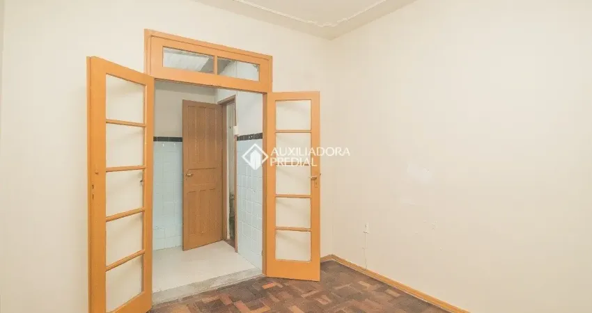 Conforto e praticidade no coração de porto alegre – apartamento térreo com 2 dormitórios!