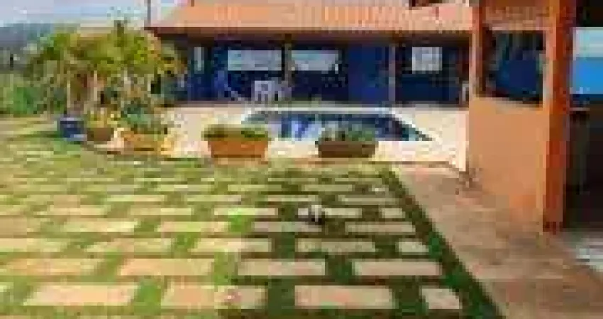 chácara a venda 3 quartos sendo 1 suíte 3 banheiros 711m&#178;