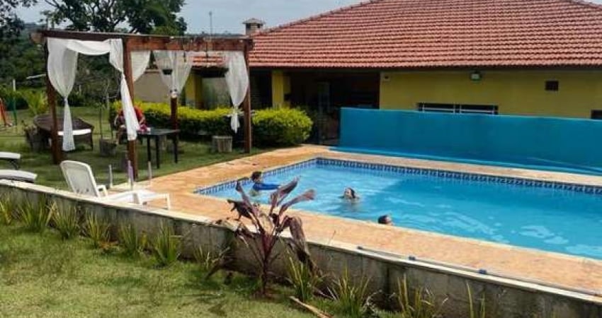 Chácara a venda 3 quartos sendo uma suíte 1.600 m&#178; R$ 599.000