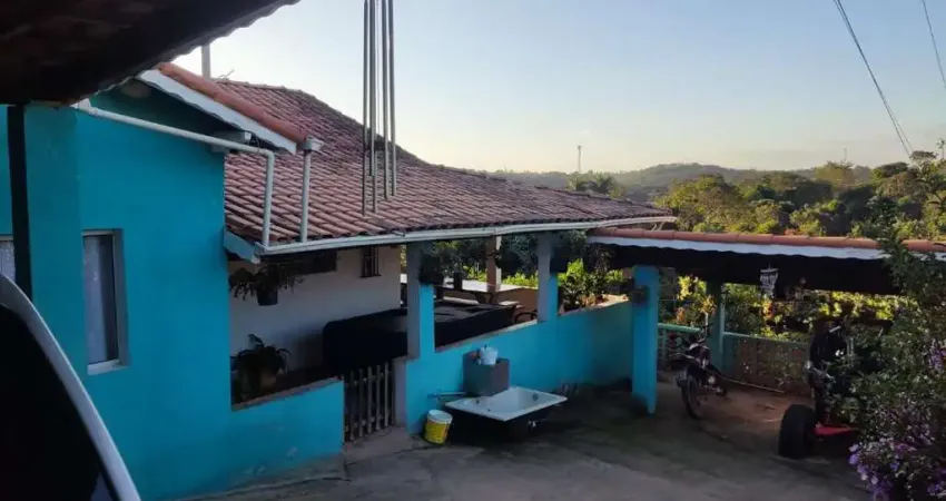 CHàCARA &#192; VENDA COM 3 QUARTOS 360M&#178;, R$ 260.000