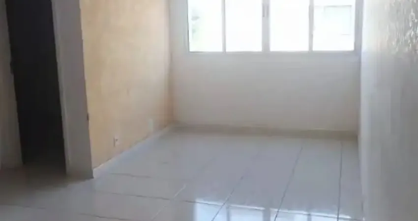 Alugo excelente apartamento com elevador em campo grande prox do colégio Sara!
