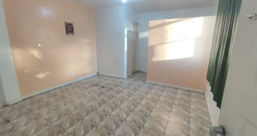 Alugo excelente sala comercial em Paciência estrada Santa Eugênia em frente ao Brizolão!