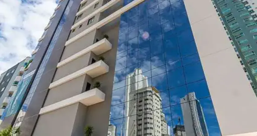 Apartamento à venda no bairro Pioneiros - Balneário Camboriú/SC