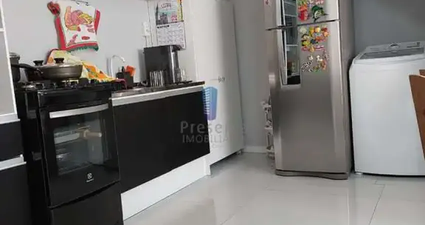 Apartamento com 2 quartos à venda na Rua Emílio Francisco Rosa, São João, Itajaí