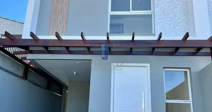 Sobrado Geminado 1 Suíte + 2 Dormitórios com 2 vagas garagem