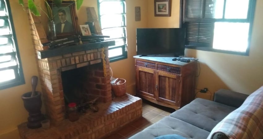 Linda chacara pronta para morar em lugar super aconchegante com piscina