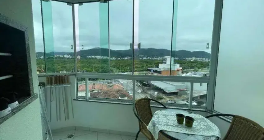 Imóvel para venda possui 70 metros quadrados com 2 quartos em Trindade - Florianópolis - SC