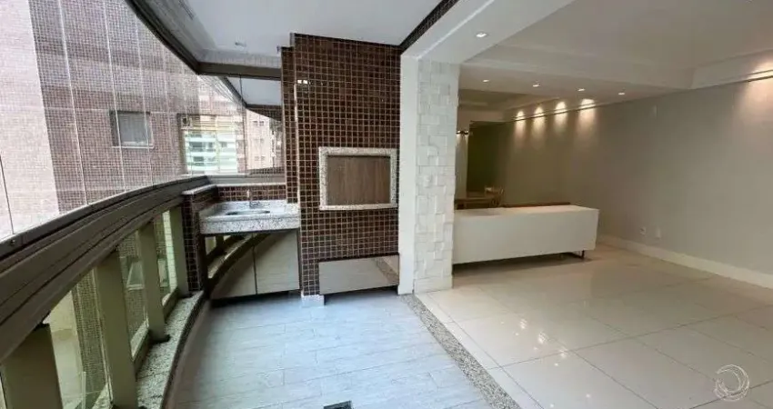 Imóvel para venda possui 131 metros quadrados com 3 quartos em Centro - Florianópolis - SC