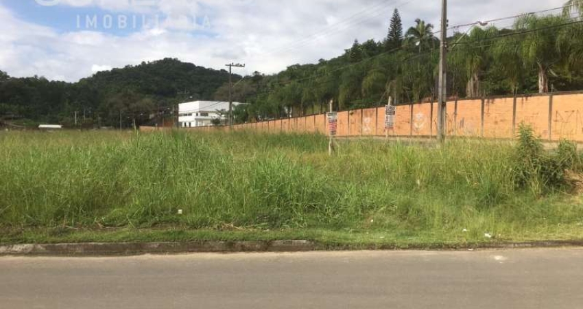 Terreno à venda no Itoupavazinha, Blumenau 