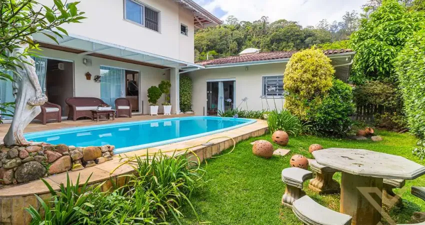 Casa com 4 quartos à venda no Vorstadt, Blumenau 