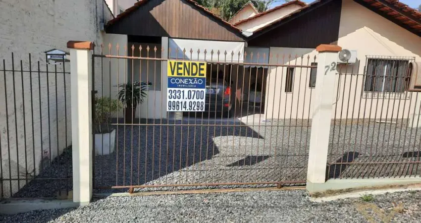 Casa com 2 quartos à venda no Velha, Blumenau 
