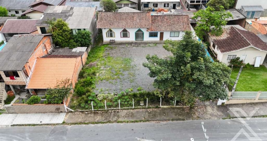 Terreno à venda no Itoupavazinha, Blumenau 
