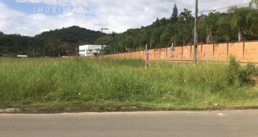 Terreno à venda no Itoupavazinha, Blumenau 