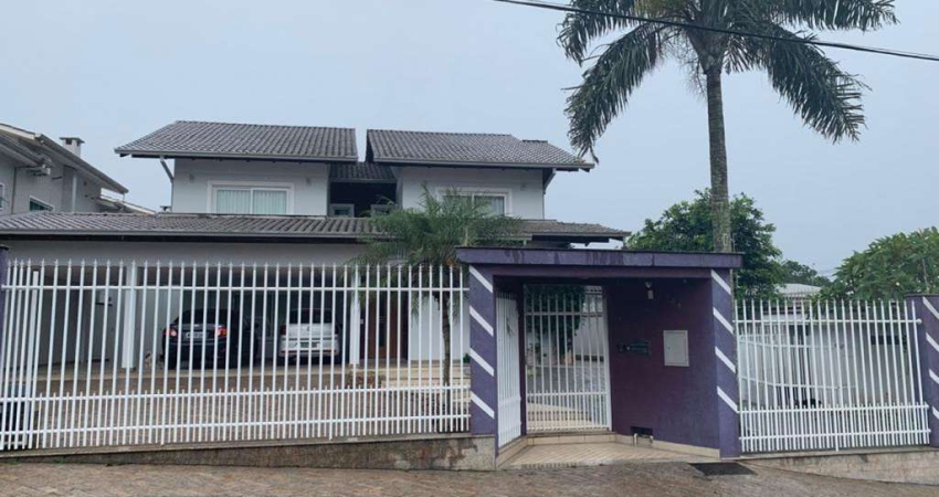 Casa com 5 quartos à venda no Fortaleza, Blumenau 