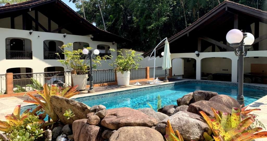 Casa com 3 quartos à venda no Velha, Blumenau 