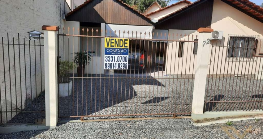 Casa com 2 quartos à venda no Velha, Blumenau 
