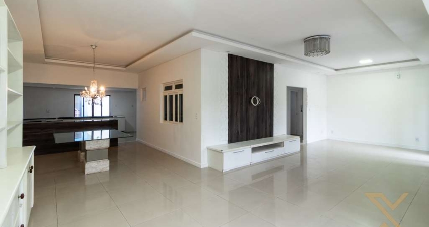 Casa com 4 quartos à venda no Velha, Blumenau 