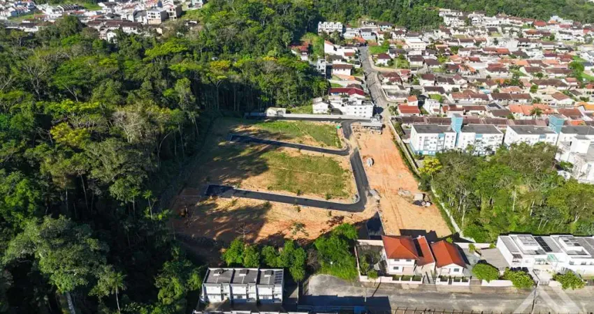 Terreno à venda no Velha, Blumenau 