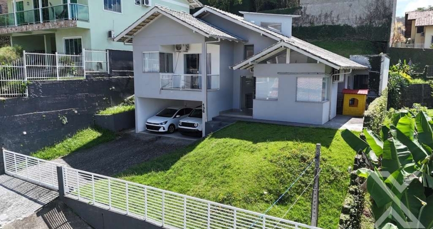 Casa com 3 quartos à venda na Escola Agrícola, Blumenau 