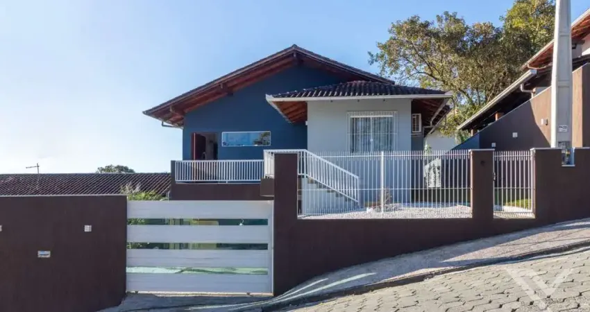 Casa com 3 quartos à venda no Passo Manso, Blumenau 