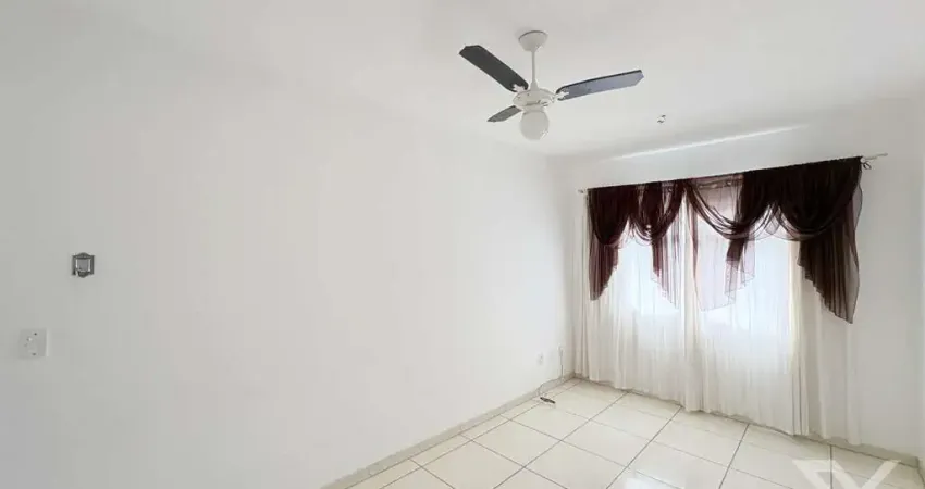 Apartamento com 3 quartos para alugar em Água Verde, Blumenau