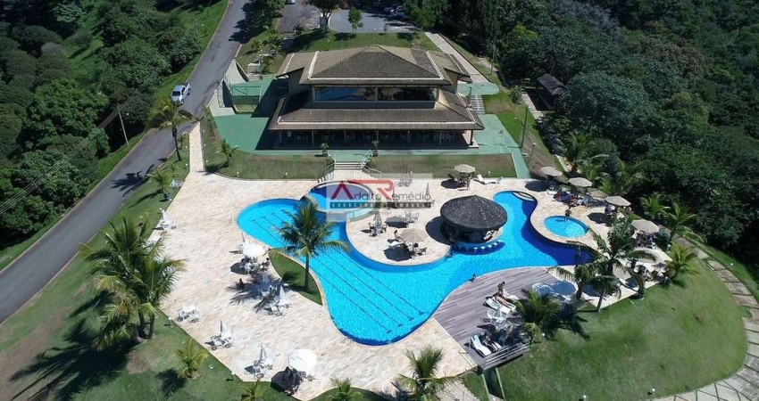 APARTAMENTO EM CONDOMÍNIO DE LUXO EM CACONDE, SP.