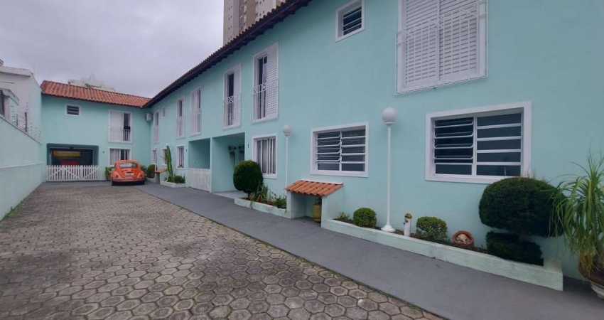Sobrado para Venda em São Paulo, Vila Gumercindo, 3 dormitórios, 1 suíte, 3 banheiros, 2 vagas