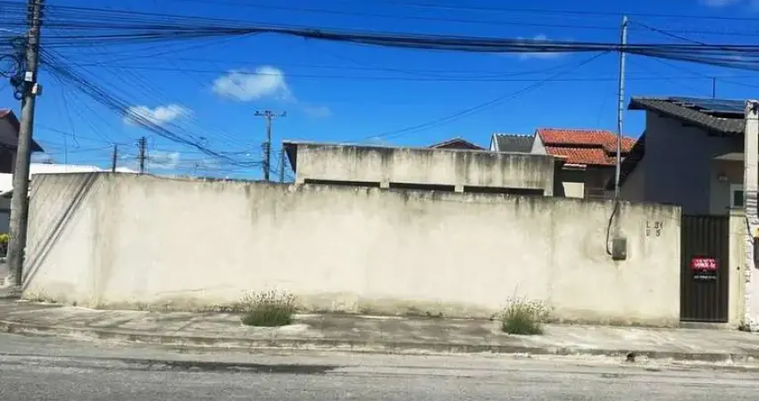 Casa em Condomínio para Venda em São Pedro da Aldeia, Fluminense, 1 dormitório, 1 banheiro, 10 vagas