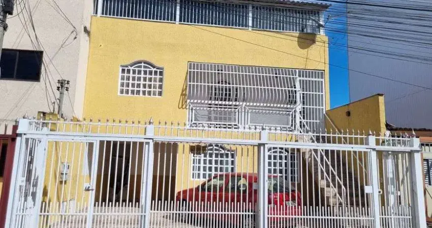 OPORTUNIDADE PARA INVESTIDOR, VENDO PRÉDIO DANDO 1% DE RENDA.