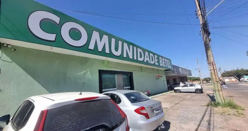VENDO LOJAS COM SUBSOLO, 800m², COMERCIAL DO GAMA OESTE QUADRA 31