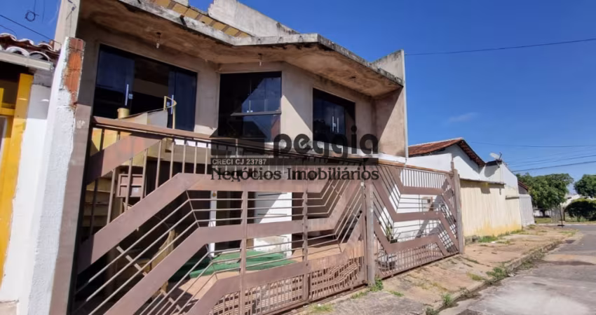 SOBRADO COM 4 SUÍTES POR R$ 580 MIL – OPORTUNIDADE ÚNICA!