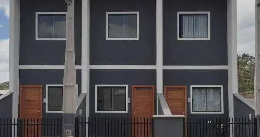 Geminado com 2 dormitórios à venda, 50 m² por R$ 229.000 - Nova Brasília - Joinville/SC