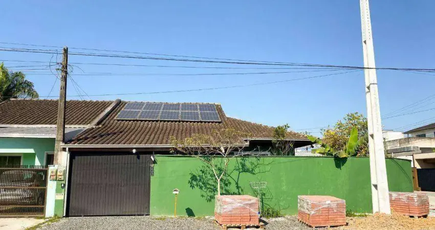 Casa de Esquina c/ 2 dormitórios à venda, 106 m² por R$ 580.000 - Vila Nova - Joinville/SC