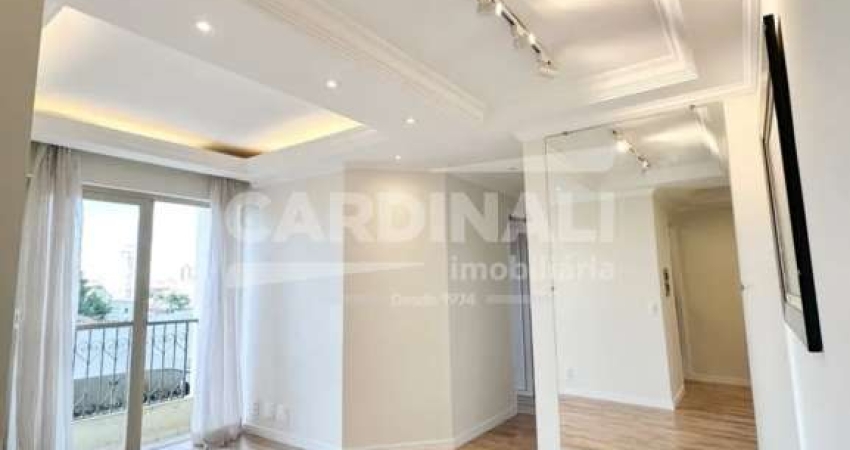 Vende Apartamento totalmente reformado com 2 dormitórios, pronto para morar! Próximo a lagoa do Taquaral.