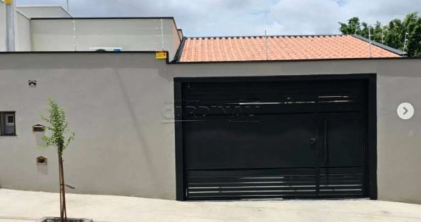 Casa à Venda em Indaiatuba em Localização Privilegiada!