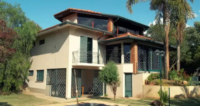 LINDO SOBRADO  NA CIDADE UNIVERSITÁRIA À VENDA EM EXCELENTE LOCALIZAÇÃO, PRÓXIMO A FRUTARIA.