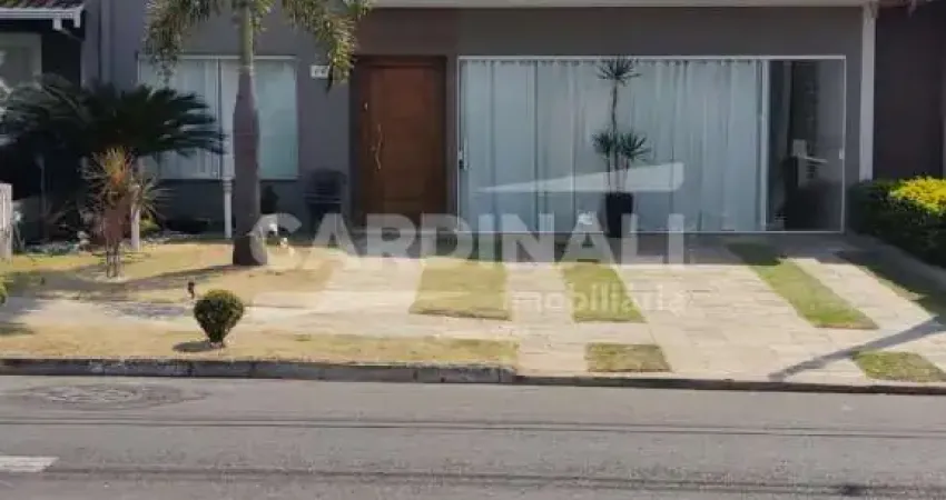Linda Casa à Venda no Condomínio Campos Dos Condes 1 em Paulínia/SP