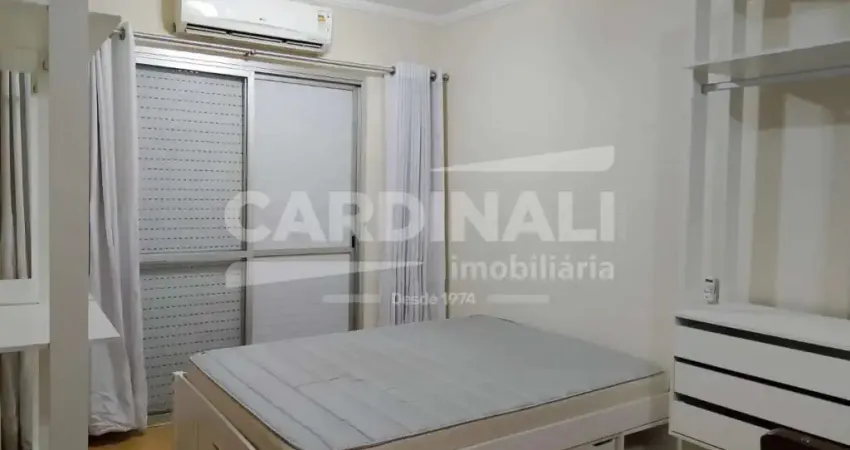 Apartamento/Studio amplo à venda com sacada e ar-condicionado / Rua Culto à Ciência / Campinas SP / 47 m² / Vaga coberta