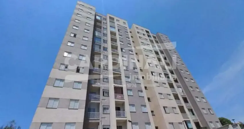 Apartamento à venda 47m², andar alto, varanda com churrasqueira e lazer completo.