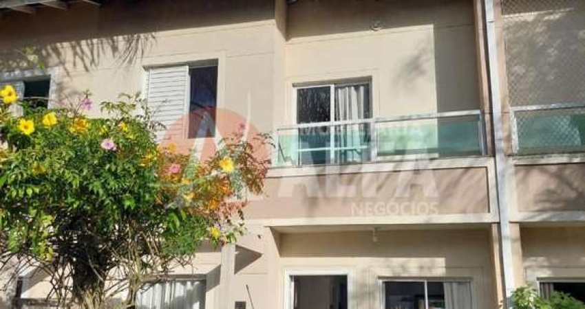 Casa 3 Dormitórios - Condomínio Village de Wimbledon - Jardim Passargada I - Cotia /SP,