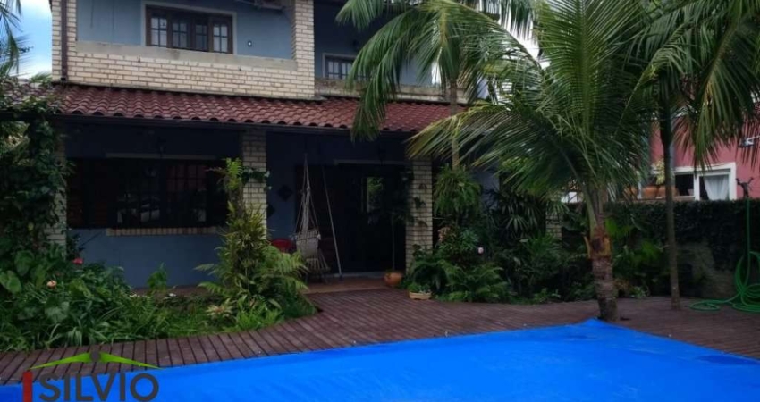 Casa com 3 quartos à venda na Rua Isaltina de Assunção Farias, 473, Rio Tavares, Florianópolis