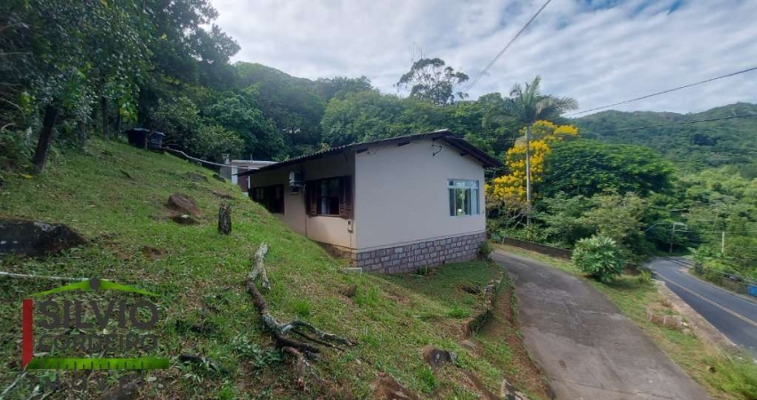 Casa com 3 quartos à venda na Jornalista Manoel Manoel de Menezes, 274, Lagoa da Conceição, Florianópolis