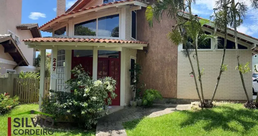 Casa em condomínio fechado com 4 quartos à venda na Rua Liberato Carioni, 247, Lagoa da Conceição, Florianópolis
