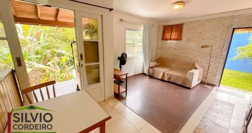 Casa com 2 quartos para alugar na Servidão Amaro Agostinho dos Santos, 37, Barra da Lagoa, Florianópolis