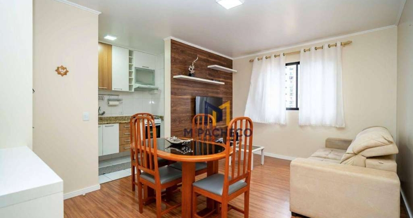 Apartamento com 2 dormitórios para alugar, 61 m² por R$ 4.712,98/mês - Centro - Curitiba/PR