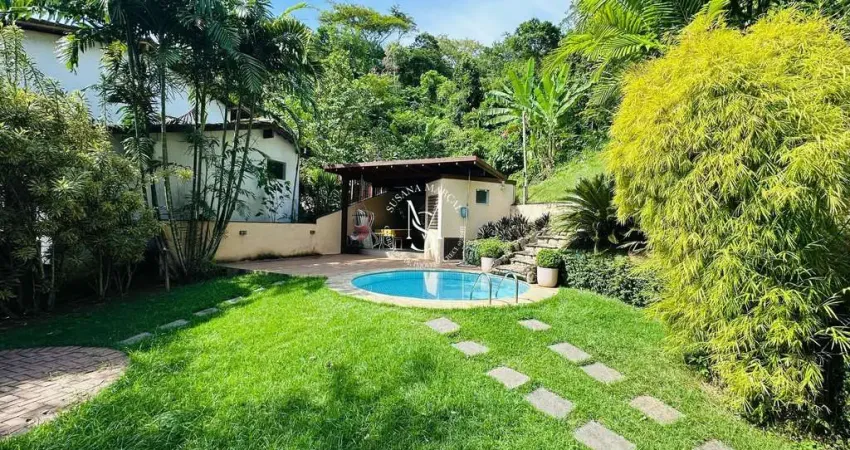 Casa à venda no bairro Marinas em Angra dos Reis/RJ