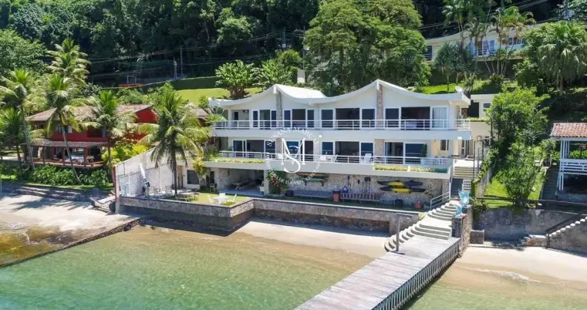 Casa à venda em Angra dos Reis/RJ